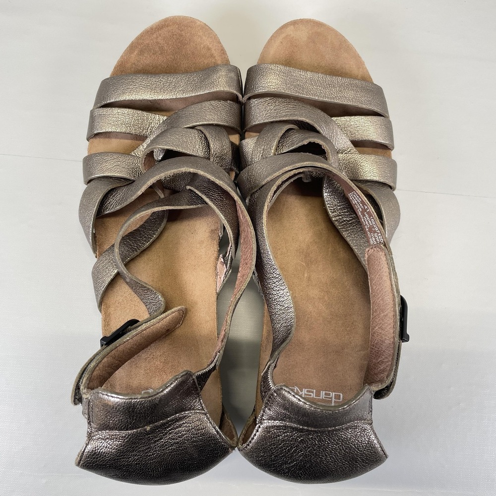 Dansko Vivian Sandals Womens Size 41 Metallic Silver Leather Strappy Wedge Shoes - Picture 9 of 10
